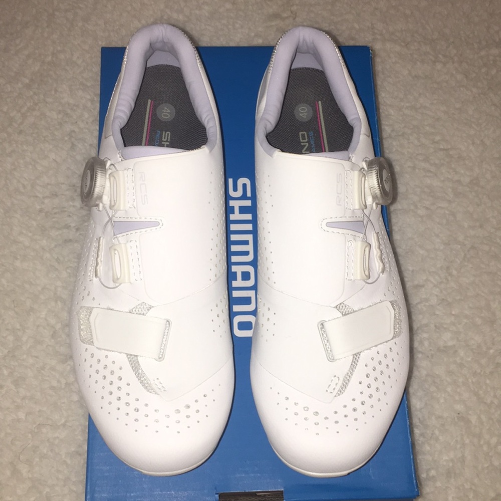 Shimano RC-500 White Cycling Shoes